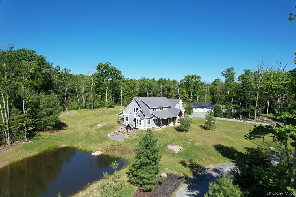 123 Wildwood Way, Forestburgh, NY 12777