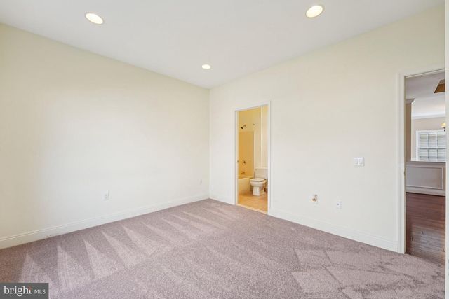 5 NOTTINGHAM LN, Easton, PA 18045