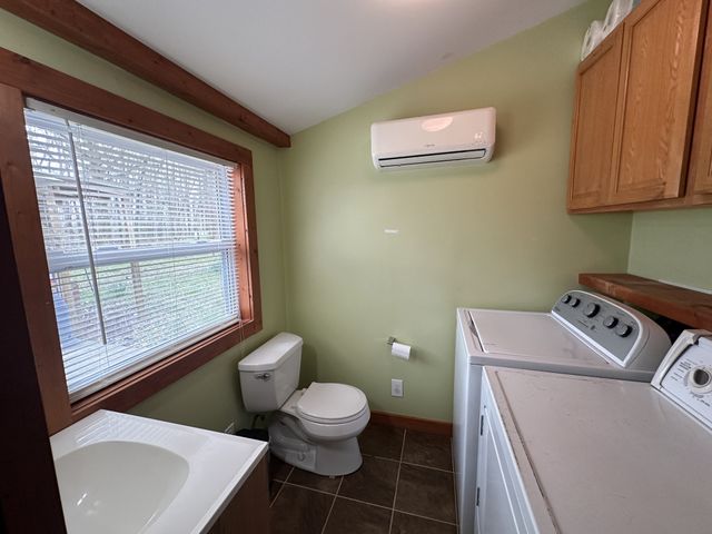 767 Sherwood Rd, Sewanee, TN 37375
