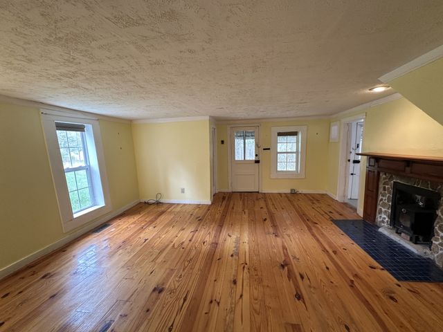 767 Sherwood Rd, Sewanee, TN 37375