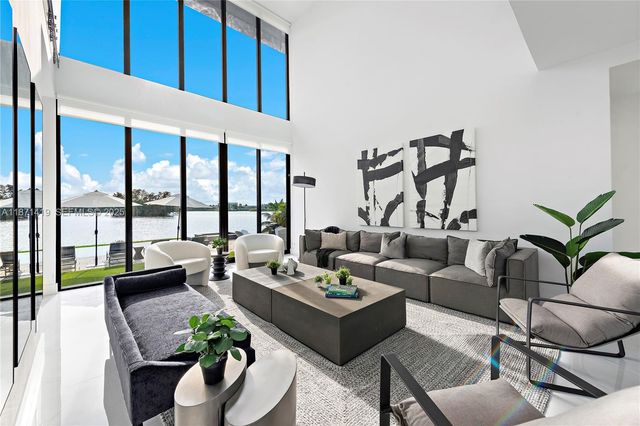 5420 SW 72nd Avenue, Miami, FL 33155