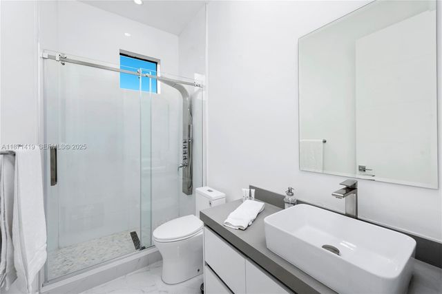 5420 SW 72nd Avenue, Miami, FL 33155