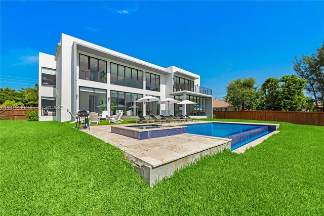 5420 SW 72nd Avenue, Miami, FL 33155