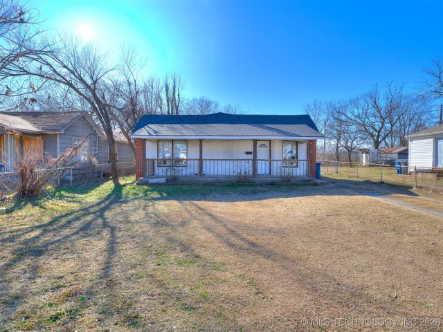 4138 W 8th Street, Tulsa, OK 74127