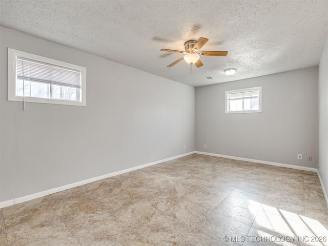 4138 W 8th Street, Tulsa, OK 74127