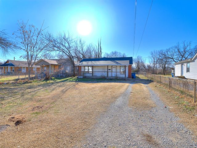 4138 W 8th Street, Tulsa, OK 74127
