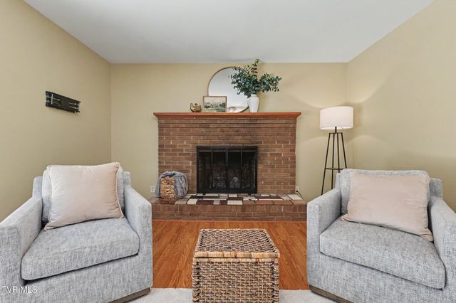 1695 Jim Fox Road, Greeneville, TN 37743