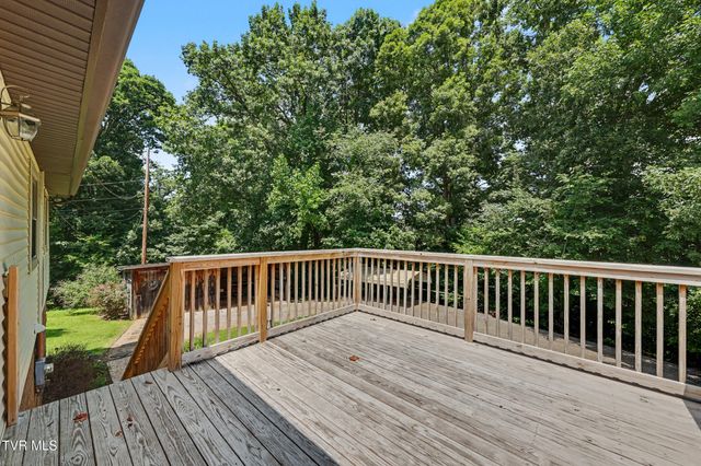 1695 Jim Fox Road, Greeneville, TN 37743