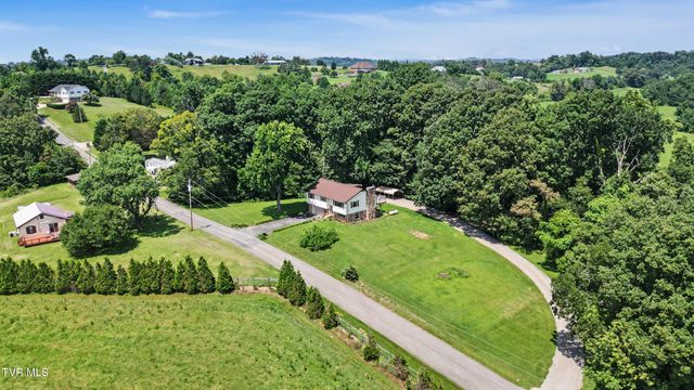 1695 Jim Fox Road, Greeneville, TN 37743