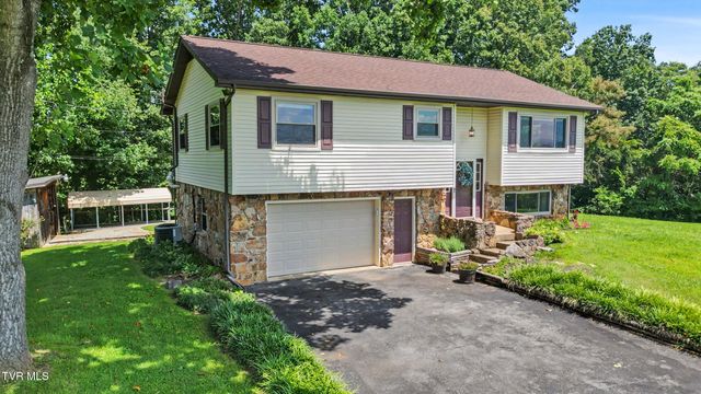 1695 Jim Fox Road, Greeneville, TN 37743