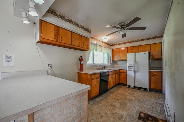 2009 E Mile Road 2009 E Mile Road, Springfield, OH 45503