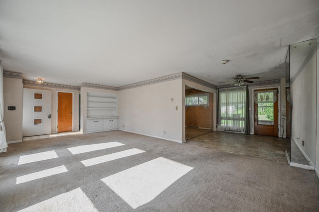 2009 E Mile Road 2009 E Mile Road, Springfield, OH 45503