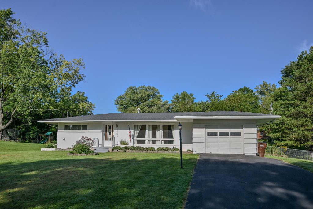2009 E Mile Road 2009 E Mile Road, Springfield, OH 45503