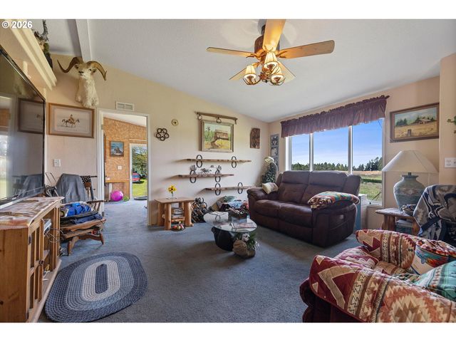 23355 Ne MOUNTAIN TOP Rd, Newberg, OR 97132