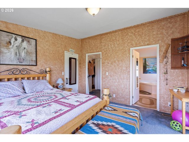 23355 Ne MOUNTAIN TOP Rd, Newberg, OR 97132