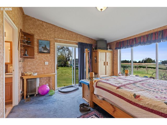 23355 Ne MOUNTAIN TOP Rd, Newberg, OR 97132