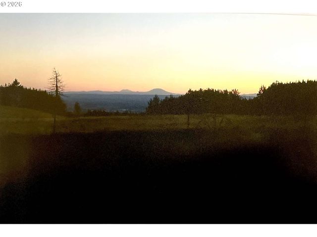 23355 Ne MOUNTAIN TOP Rd, Newberg, OR 97132