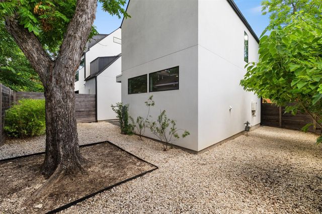 1903 Frazier Ave B, Austin, TX 78704