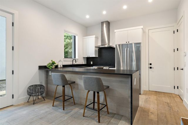 1903 Frazier Ave B, Austin, TX 78704