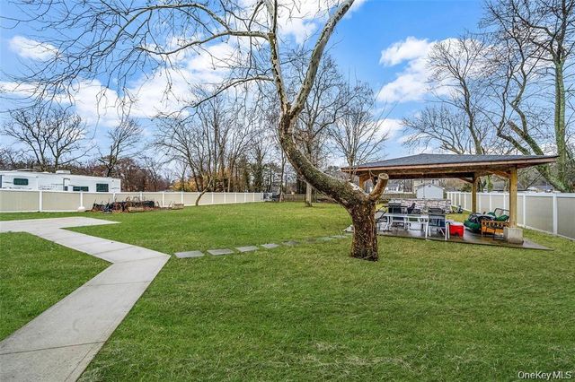 508 Nostrand Avenue, Central Islip, NY 11722