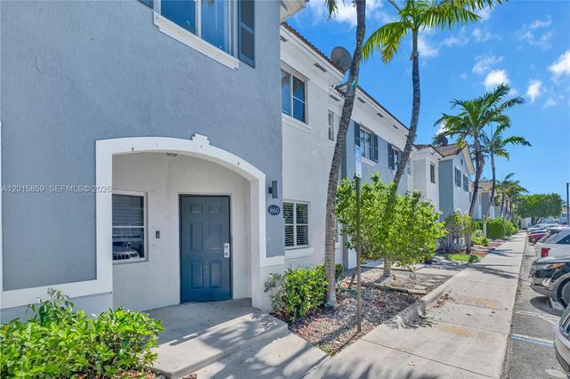 1660 SE 30th St, Homestead, FL 33035