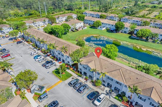 1660 SE 30th St, Homestead, FL 33035