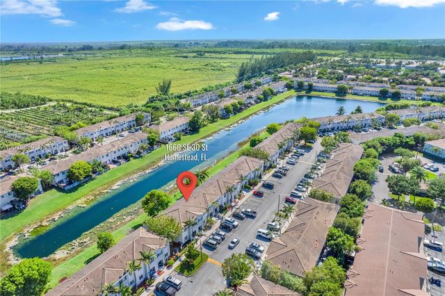 1660 SE 30th St, Homestead, FL 33035