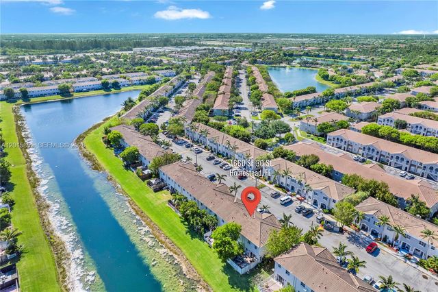 1660 SE 30th St, Homestead, FL 33035