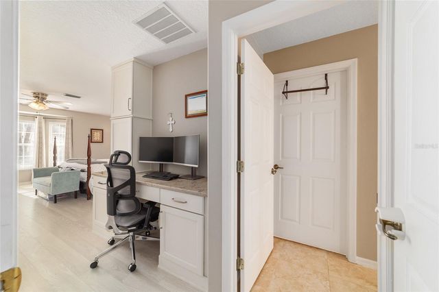 2723 SE 23RD AVENUE, Ocala, FL 34471