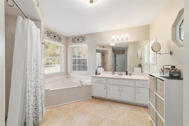 2723 SE 23RD AVENUE, Ocala, FL 34471