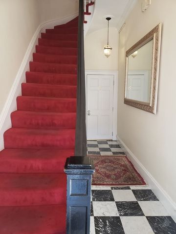 141 Arlington 2, Boston, MA 02116