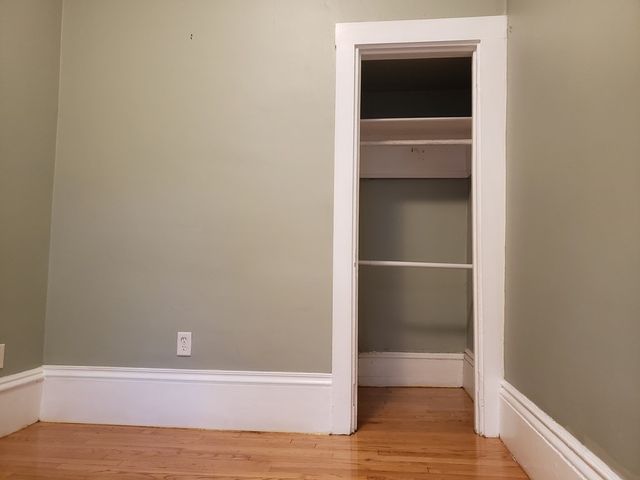 141 Arlington 2, Boston, MA 02116