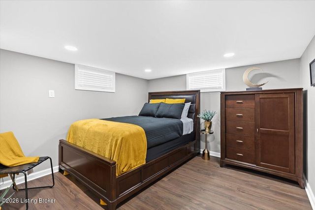 614 Bluegrass Ave, Louisville, KY 40214