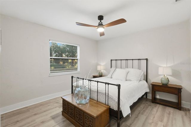 851 20TH AVENUE S, St Petersburg, FL 33701