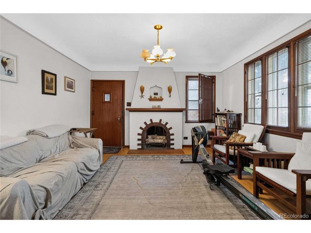 3040 W 39th Ave, Denver, CO 80211