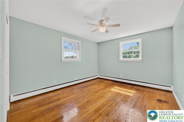 1590 winthrop Avenue, Hanover Twp, PA 18017