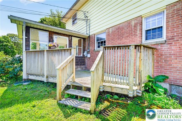 1590 winthrop Avenue, Hanover Twp, PA 18017