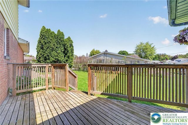 1590 winthrop Avenue, Hanover Twp, PA 18017