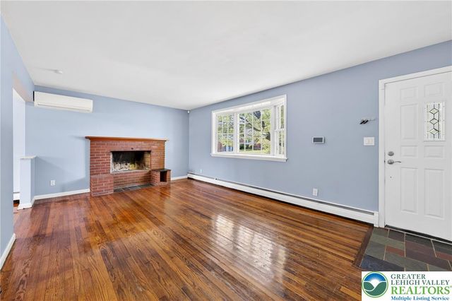 1590 winthrop Avenue, Hanover Twp, PA 18017