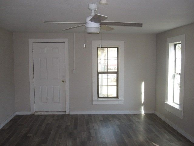 1200 S Wine Street, Gainesville, TX 76240