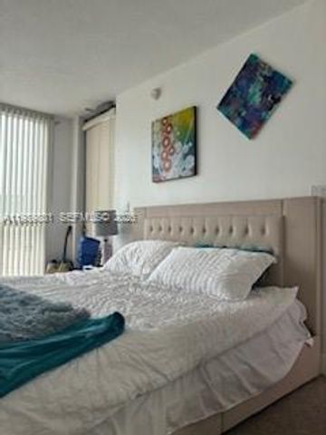 1750 N Bayshore Dr 1714, Miami, FL 33132