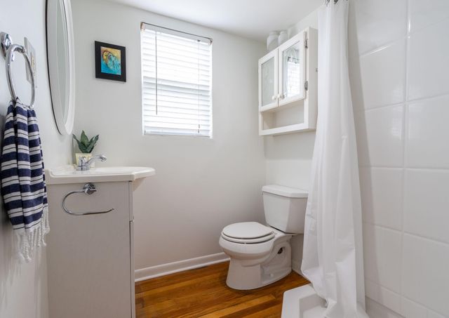 16721 Edward Teach Road, Jamaica Beach, TX 77554