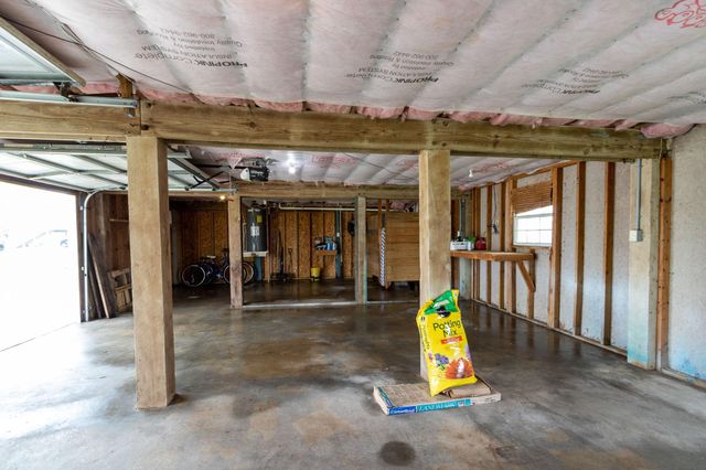 16721 Edward Teach Road, Jamaica Beach, TX 77554