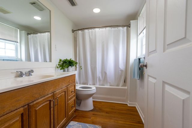 16721 Edward Teach Road, Jamaica Beach, TX 77554