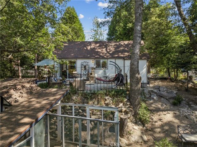 26472 Lake Forest, Twin Peaks, CA 92391