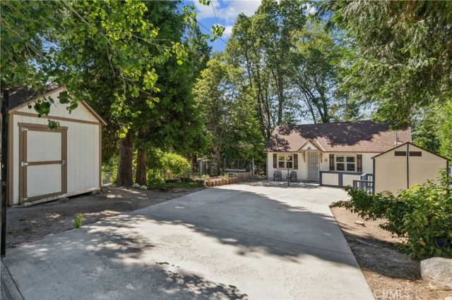 26472 Lake Forest, Twin Peaks, CA 92391