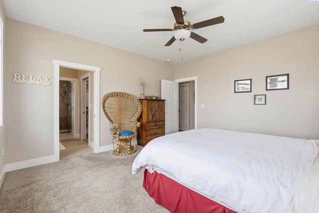 3763 S Sherman St, Kennewick, WA 99338