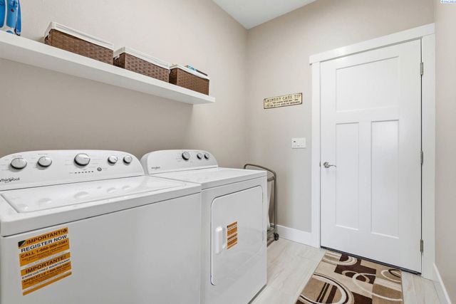 3763 S Sherman St, Kennewick, WA 99338