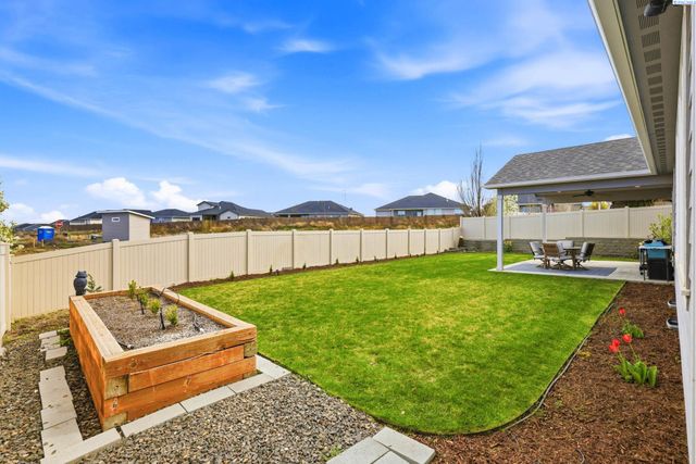 3763 S Sherman St, Kennewick, WA 99338