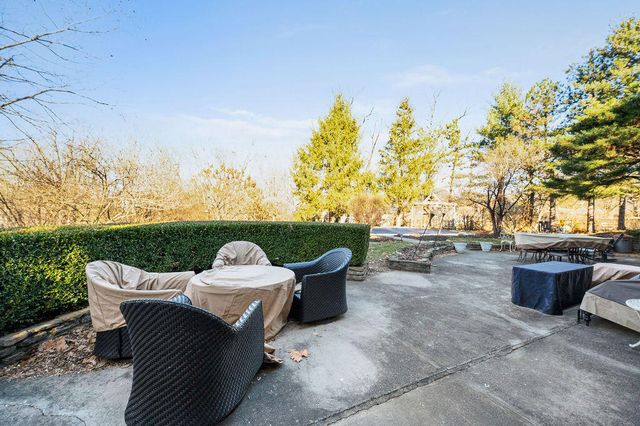 1648 Chestnut Road, Fort Wright, KY 41011